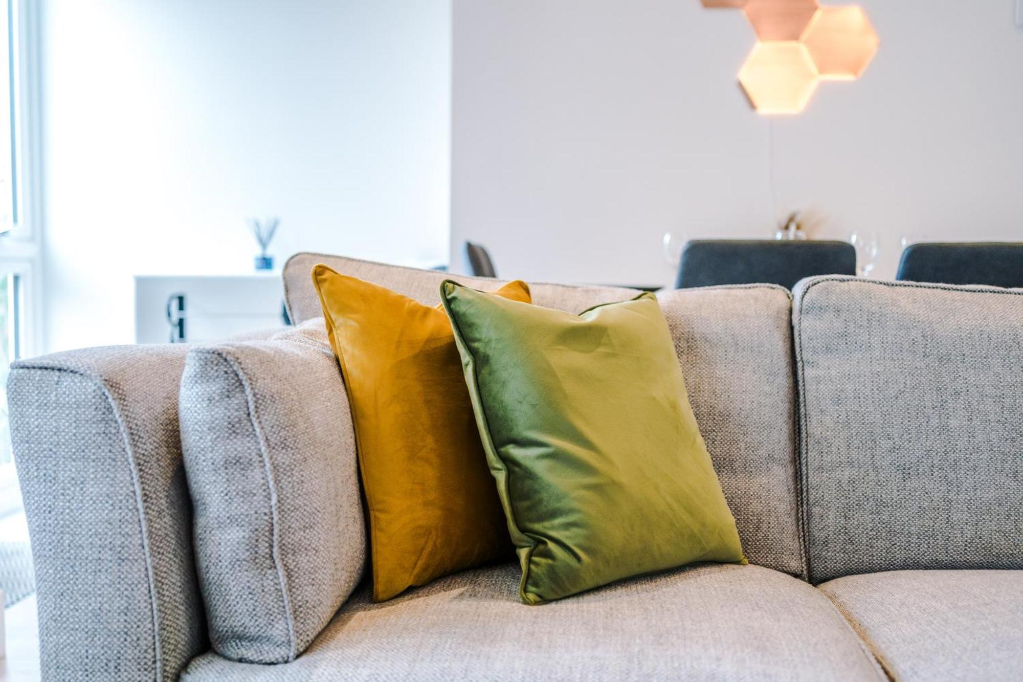 Number 21: A Breathtaking Chester Cottage With Parking Mollington  Extérieur photo