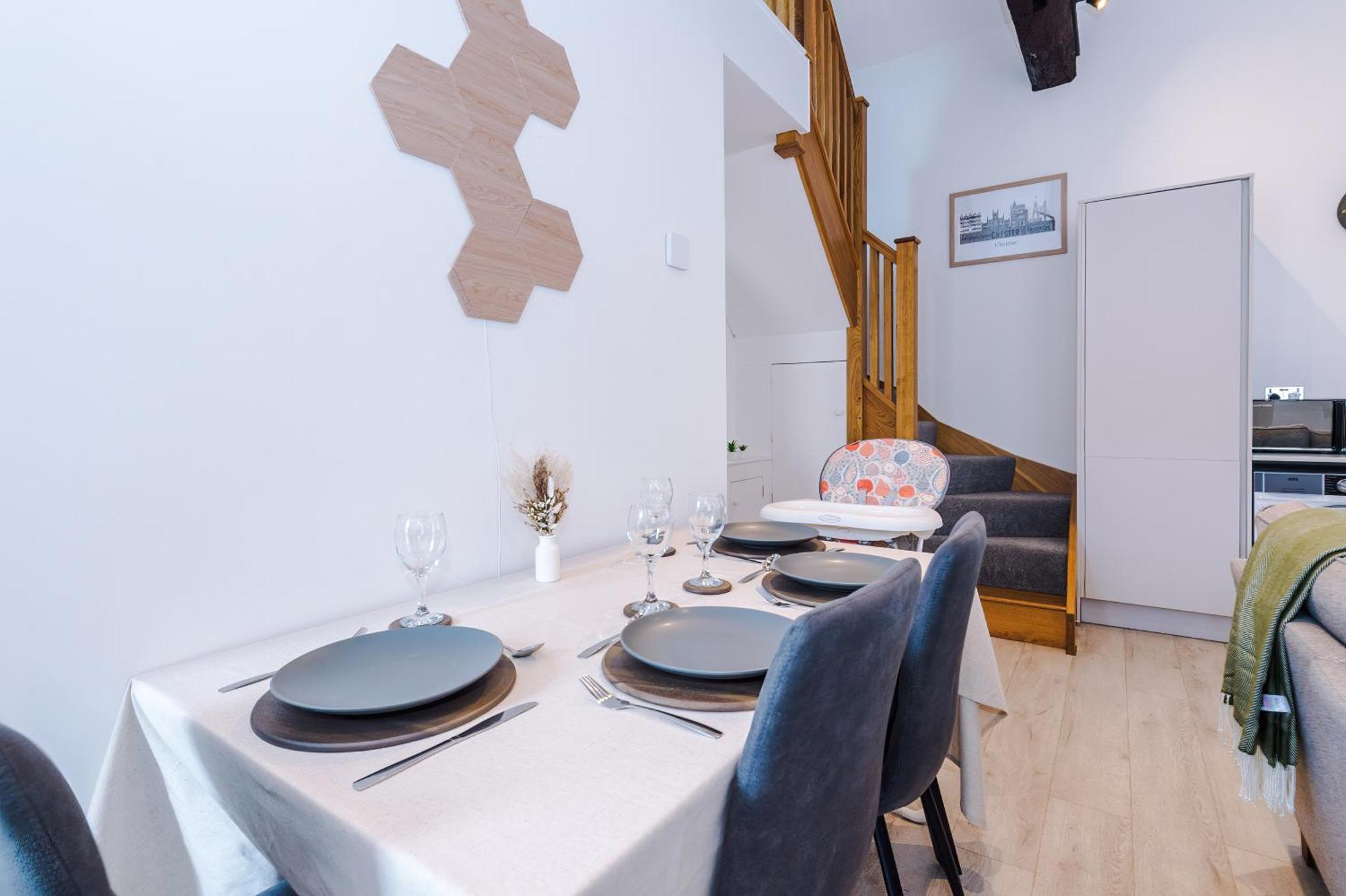 Number 21: A Breathtaking Chester Cottage With Parking Mollington  Extérieur photo